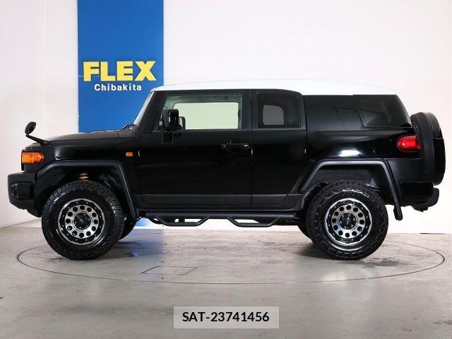 Toyota FJ CRUISER 2017-01 8626805-9