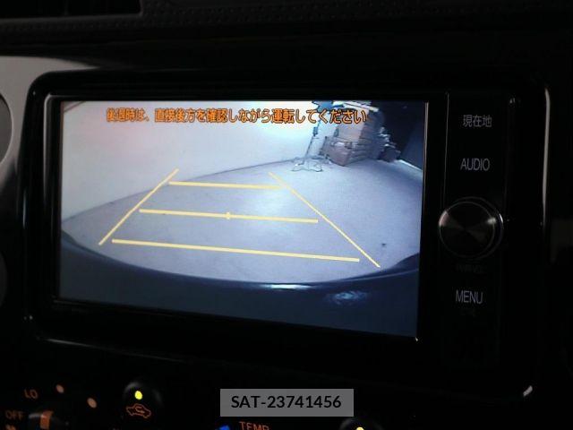 Toyota FJ CRUISER 2017-01 8626805-17