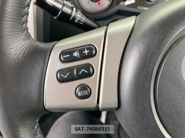 Toyota FJ CRUISER 2017-03 8626810-15