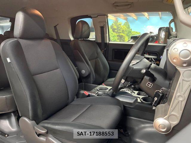 Toyota FJ CRUISER 2014-01 8626802-7