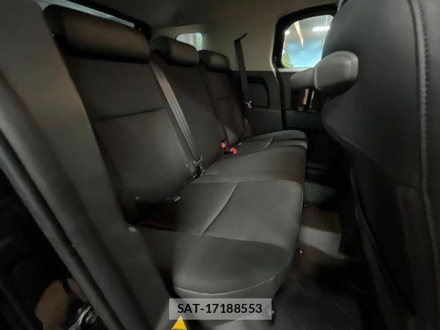 Toyota FJ CRUISER 2014-01 8626802-8