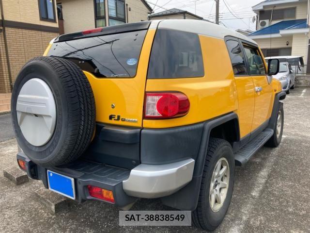 Toyota FJ CRUISER 2017-02 8626808-2