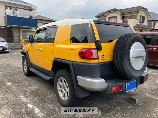 Toyota FJ CRUISER 2017-02 8626808-3