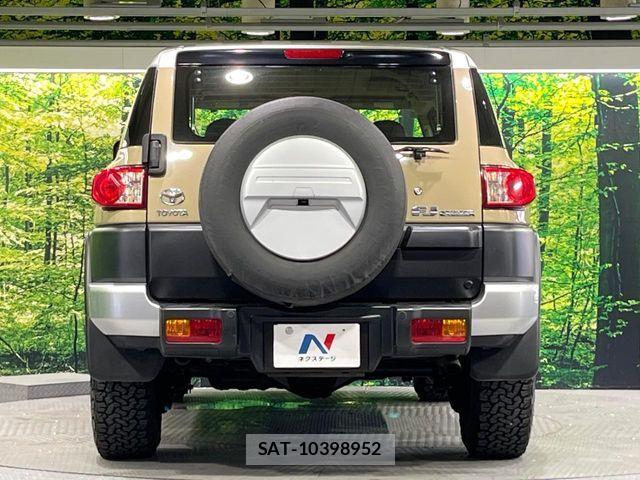 Toyota FJ CRUISER 2013-09 8626806-13