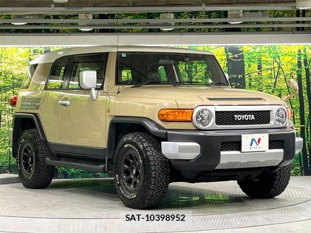 Toyota FJ CRUISER 2013-09 8626806-14