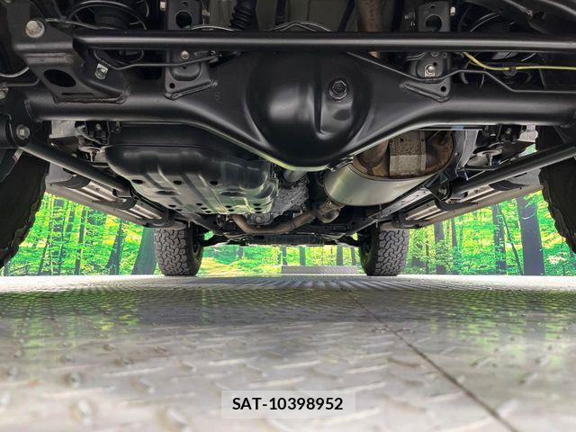 Toyota FJ CRUISER 2013-09 8626806-17