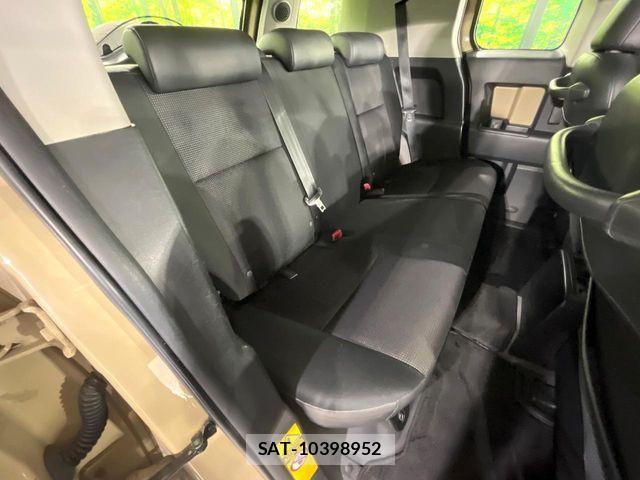 Toyota FJ CRUISER 2013-09 8626806-7