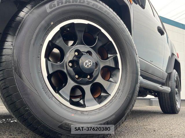 Toyota FJ CRUISER 2013-03 8626807-12