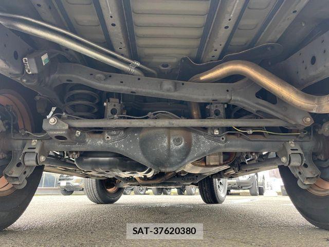 Toyota FJ CRUISER 2013-03 8626807-17