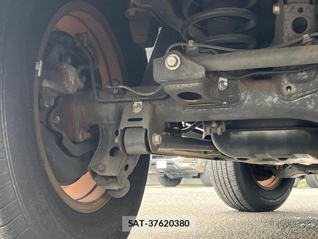 Toyota FJ CRUISER 2013-03 8626807-18