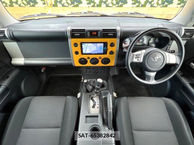 Toyota FJ CRUISER 2015-12 8626803-1
