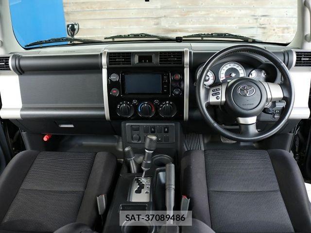 Toyota FJ CRUISER 2015-01 8666150-14
