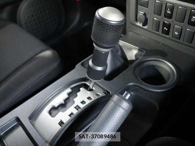 Toyota FJ CRUISER 2015-01 8666150-16