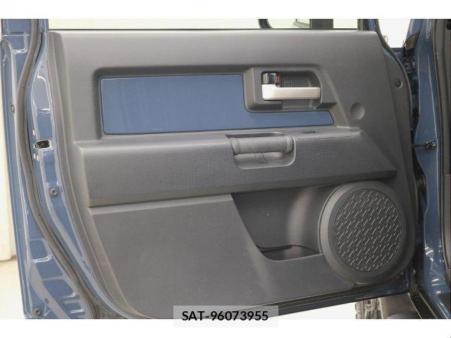 Toyota FJ CRUISER 2012-01 8659127-13