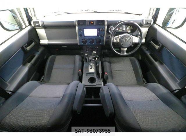 Toyota FJ CRUISER 2012-01 8659127-1