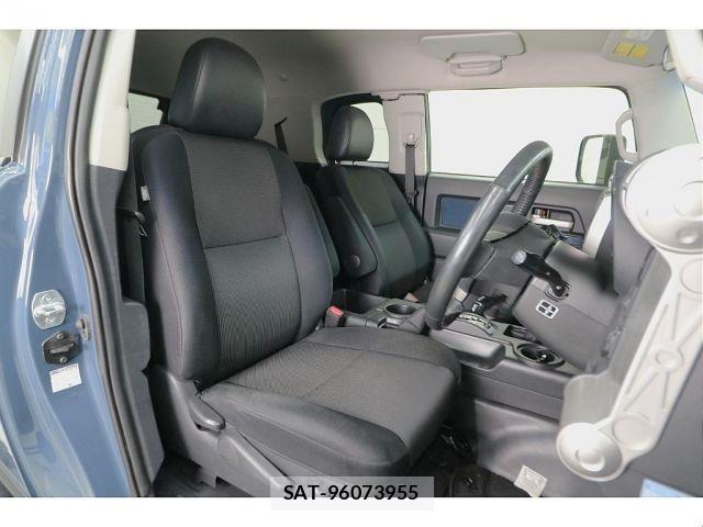 Toyota FJ CRUISER 2012-01 8659127-6