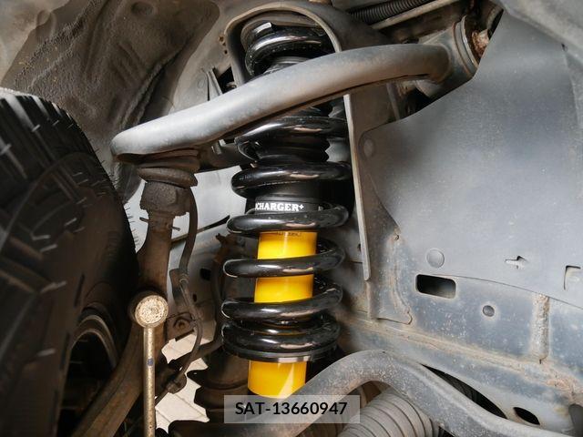 Toyota FJ CRUISER 2011-06 8666151-9