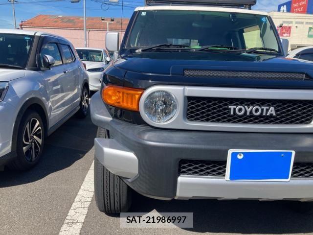 Toyota FJ CRUISER 2014-03 8659126-3