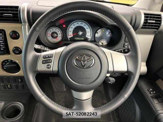 Toyota FJ CRUISER 2017-09 8659125-10