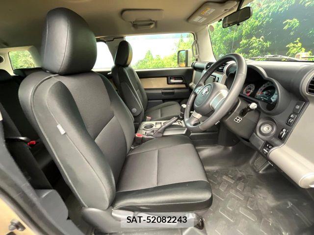 Toyota FJ CRUISER 2017-09 8659125-7