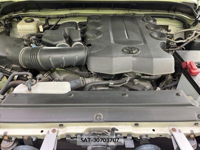 Toyota FJ CRUISER 2017-08 8742173-17