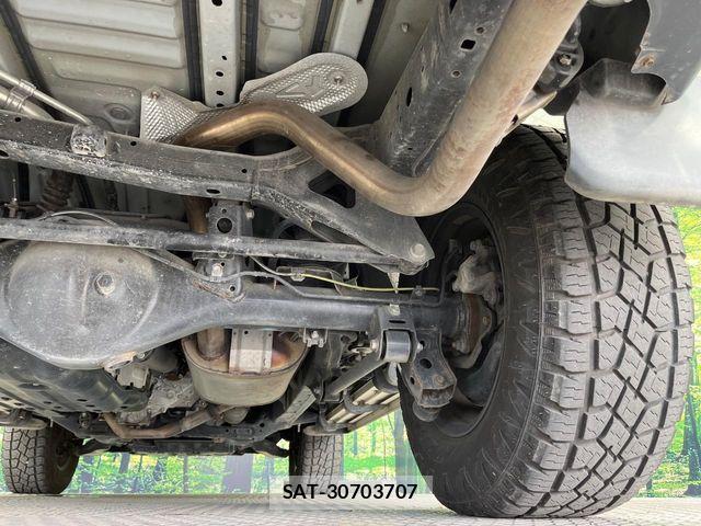 Toyota FJ CRUISER 2017-08 8742173-19