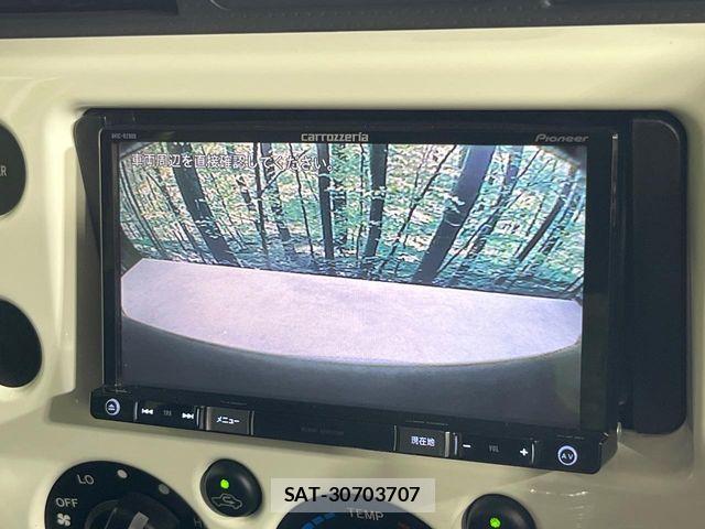 Toyota FJ CRUISER 2017-08 8742173-3