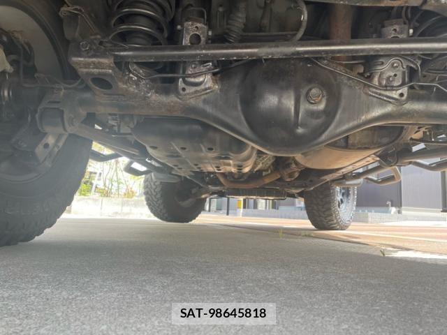 Toyota FJ CRUISER 2012-04 8742175-9