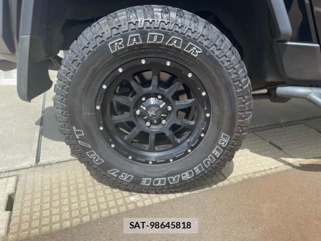 Toyota FJ CRUISER 2012-04 8742175-6