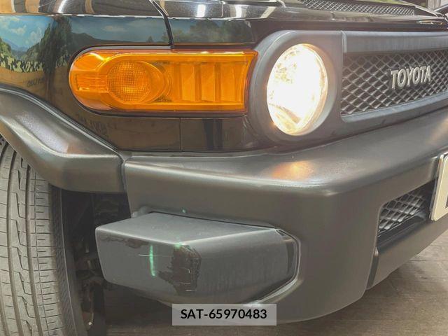 Toyota FJ CRUISER 2014-02 8742174-11