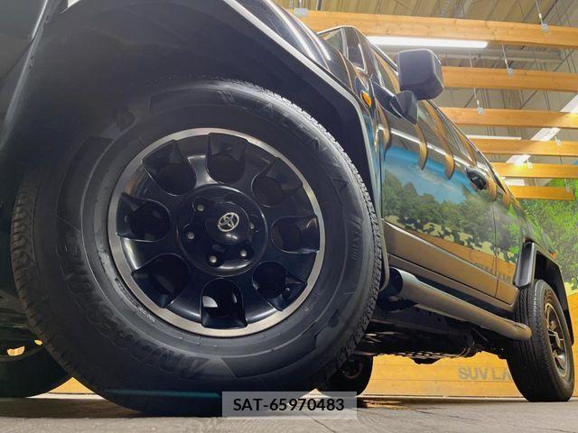 Toyota FJ CRUISER 2014-02 8742174-12