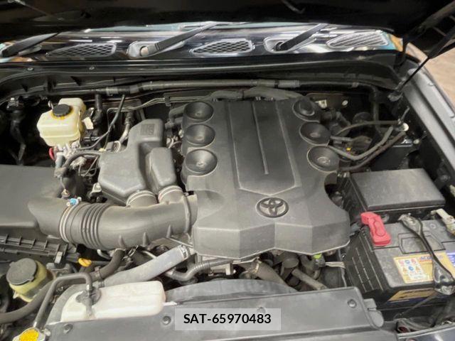 Toyota FJ CRUISER 2014-02 8742174-17
