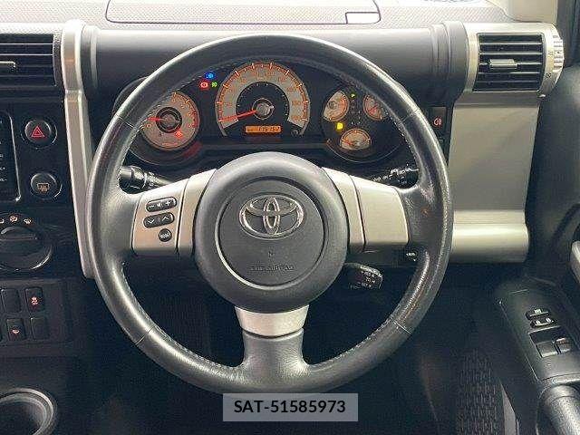 Toyota FJ CRUISER 2015-01 8742176-15