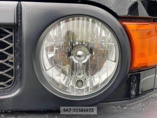 Toyota FJ CRUISER 2015-01 8742176-26