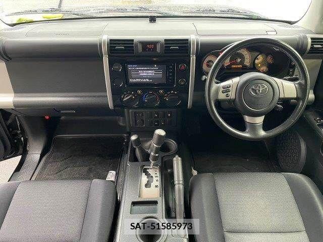 Toyota FJ CRUISER 2015-01 8742176-2