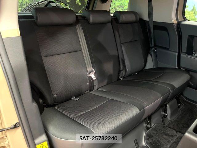 Toyota FJ CRUISER 2017-01 8780298-11