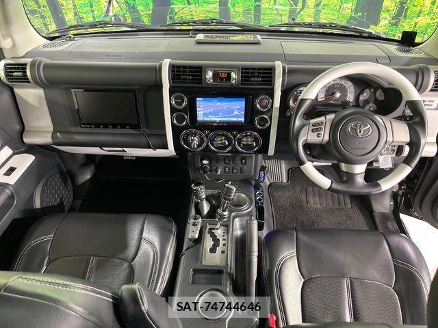 Toyota FJ CRUISER 2013-07 8780302-4