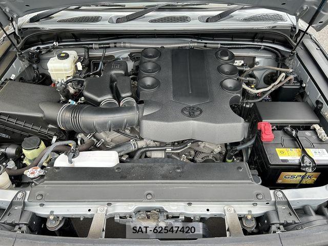 Toyota FJ CRUISER 2017-05 8829085-10