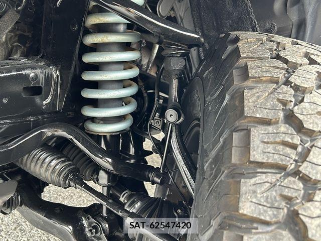 Toyota FJ CRUISER 2017-05 8829085-15