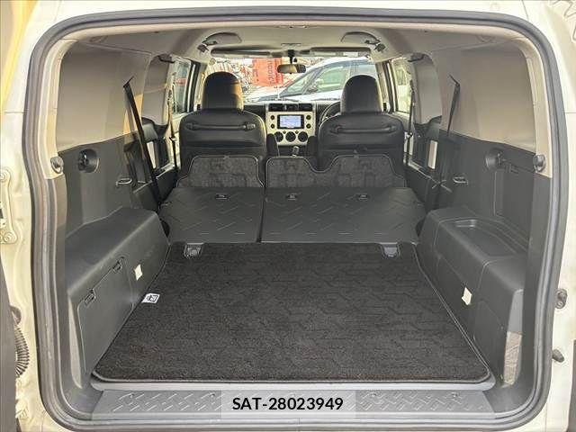 Toyota FJ CRUISER 2013-06 8829086-20