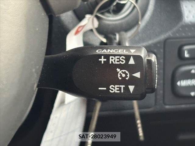 Toyota FJ CRUISER 2013-06 8829086-5