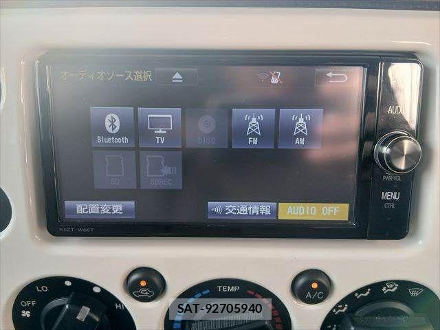 Toyota FJ CRUISER 2016-11 8829087-4