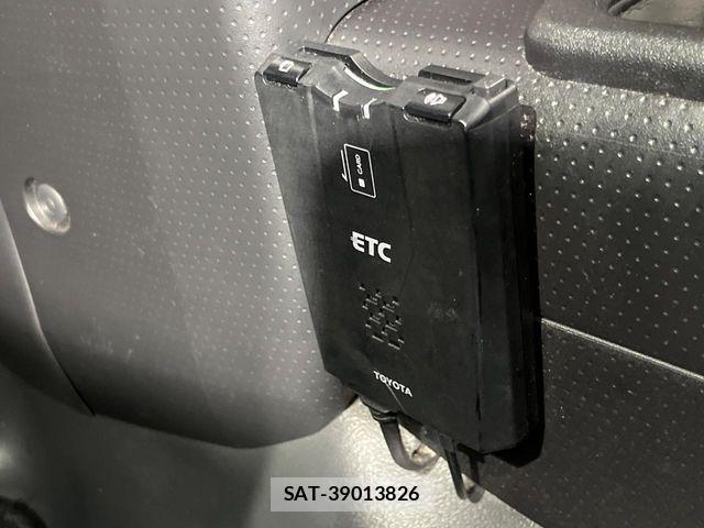 Toyota FJ CRUISER 2013-03 8849029-5