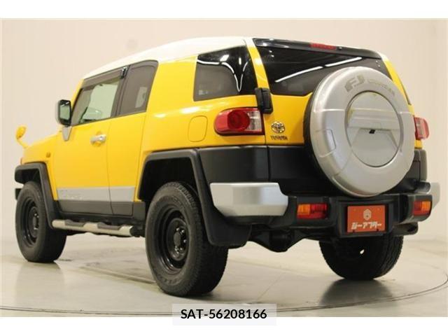 Toyota FJ CRUISER 2011-12 8848918-9