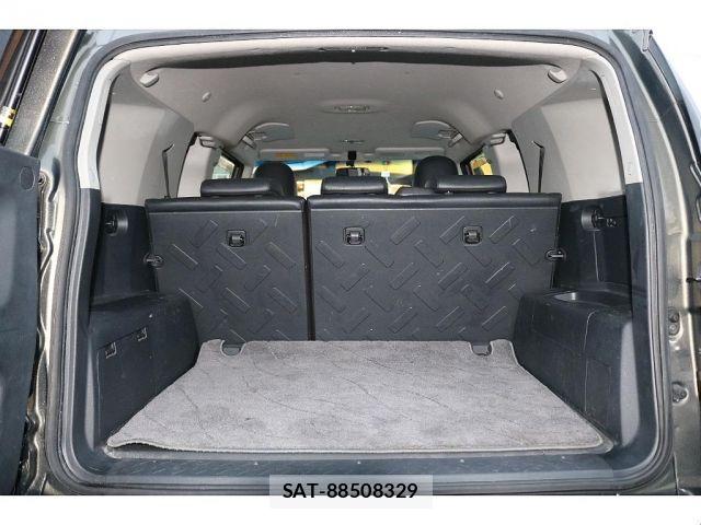 Toyota FJ CRUISER 2011-01 8849026-11