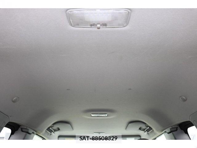 Toyota FJ CRUISER 2011-01 8849026-12