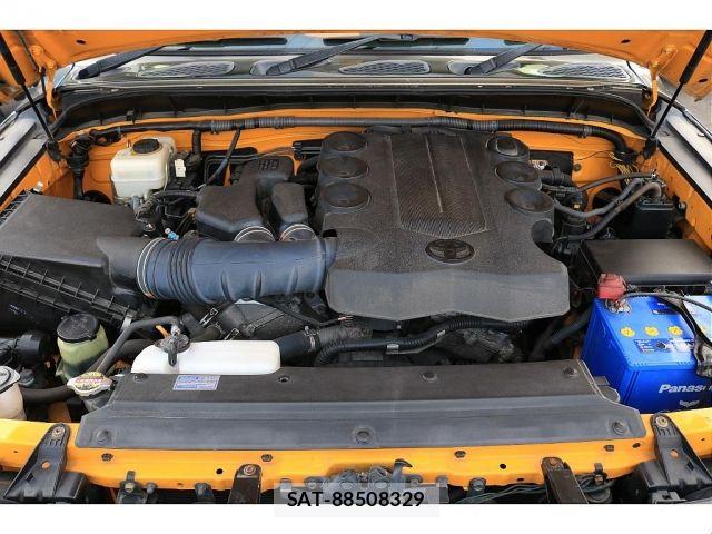 Toyota FJ CRUISER 2011-01 8849026-5