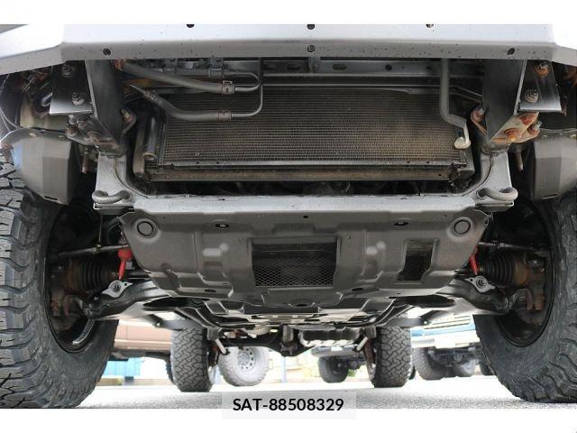 Toyota FJ CRUISER 2011-01 8849026-6
