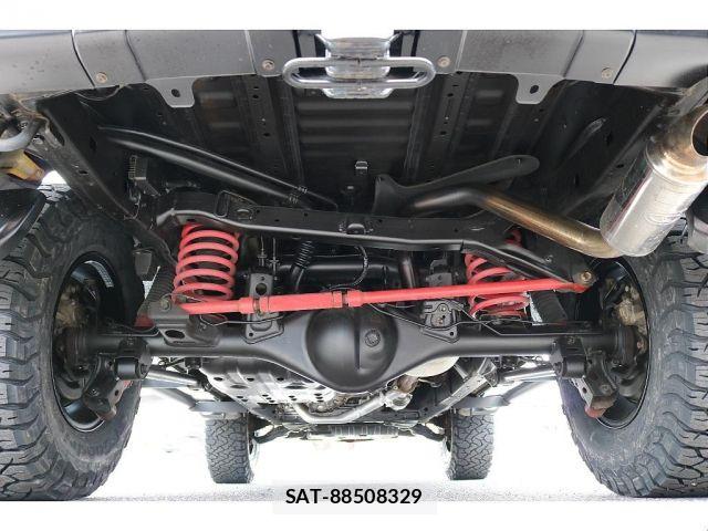 Toyota FJ CRUISER 2011-01 8849026-7