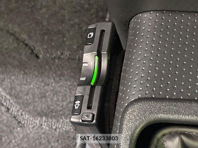 Toyota FJ CRUISER 2012-09 8849028-4